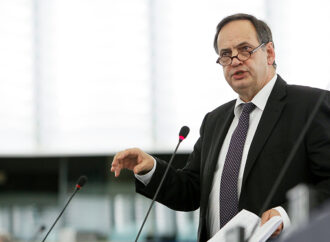 Minister of European Integration Ms Klajda Gjosha receives the European Parliament’s Rapporteur for Albania Mr Knut Fleckenstein